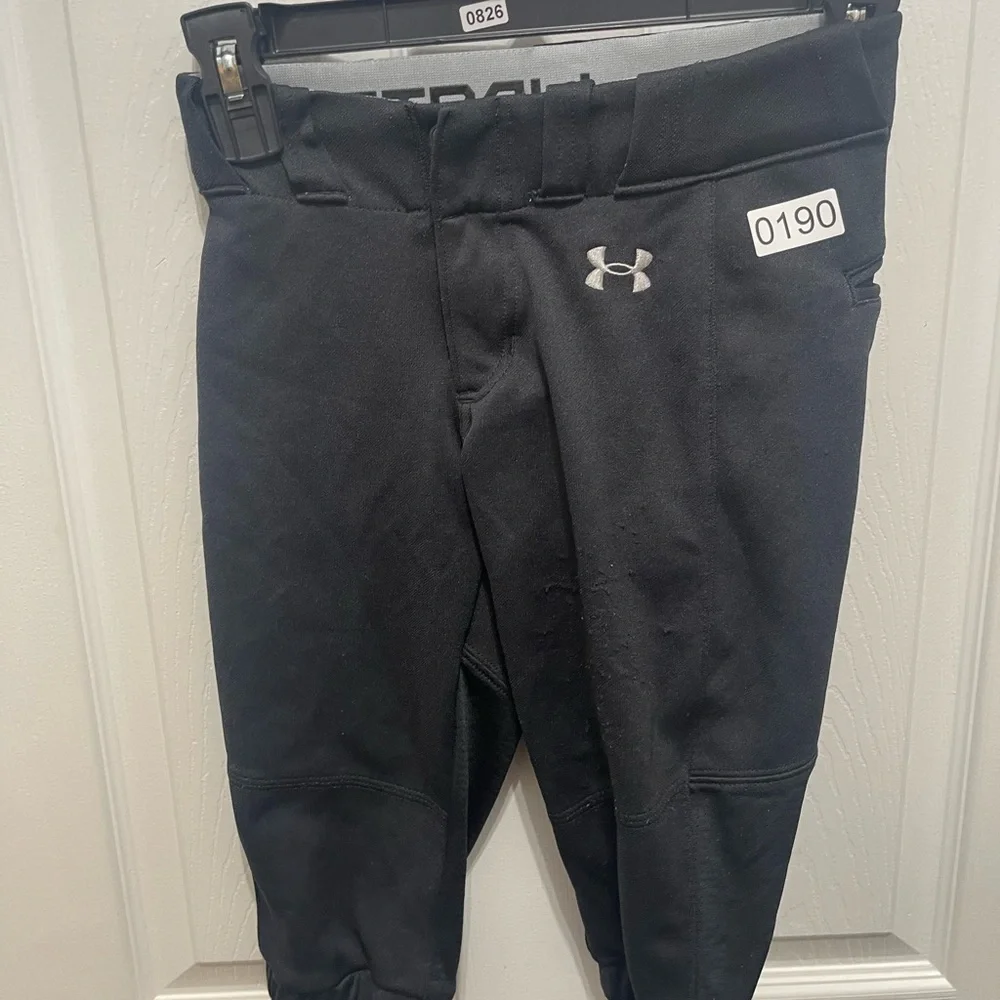 Football shorts under Armour youth small black - Picture 3 of 10